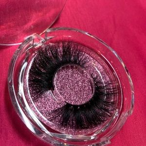 Boujie- mink lashes